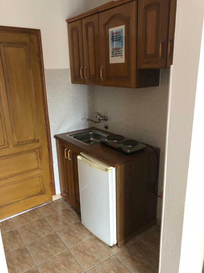 Apartments Toni Ulcinj Ngoại thất bức ảnh