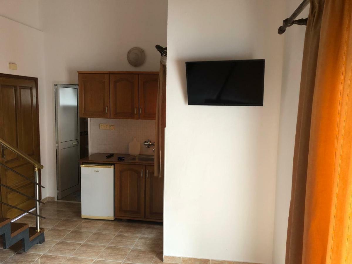 Apartments Toni Ulcinj Ngoại thất bức ảnh