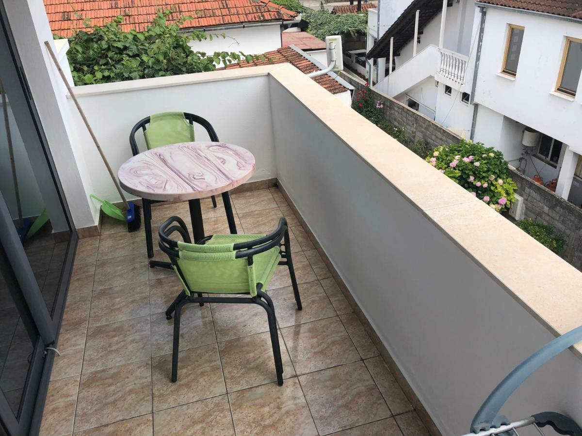Apartments Toni Ulcinj Ngoại thất bức ảnh