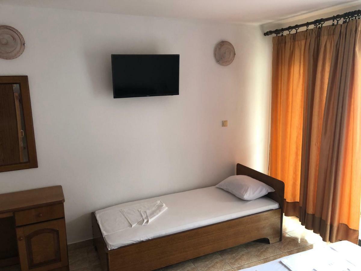 Apartments Toni Ulcinj Ngoại thất bức ảnh